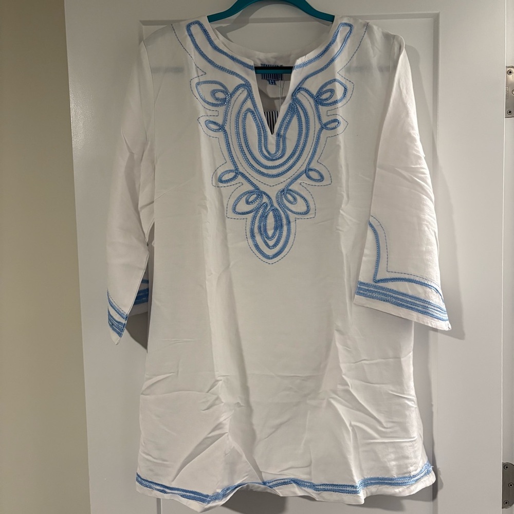 NWT Les Canebiers White Tunic Cover up with Blue Embroidery